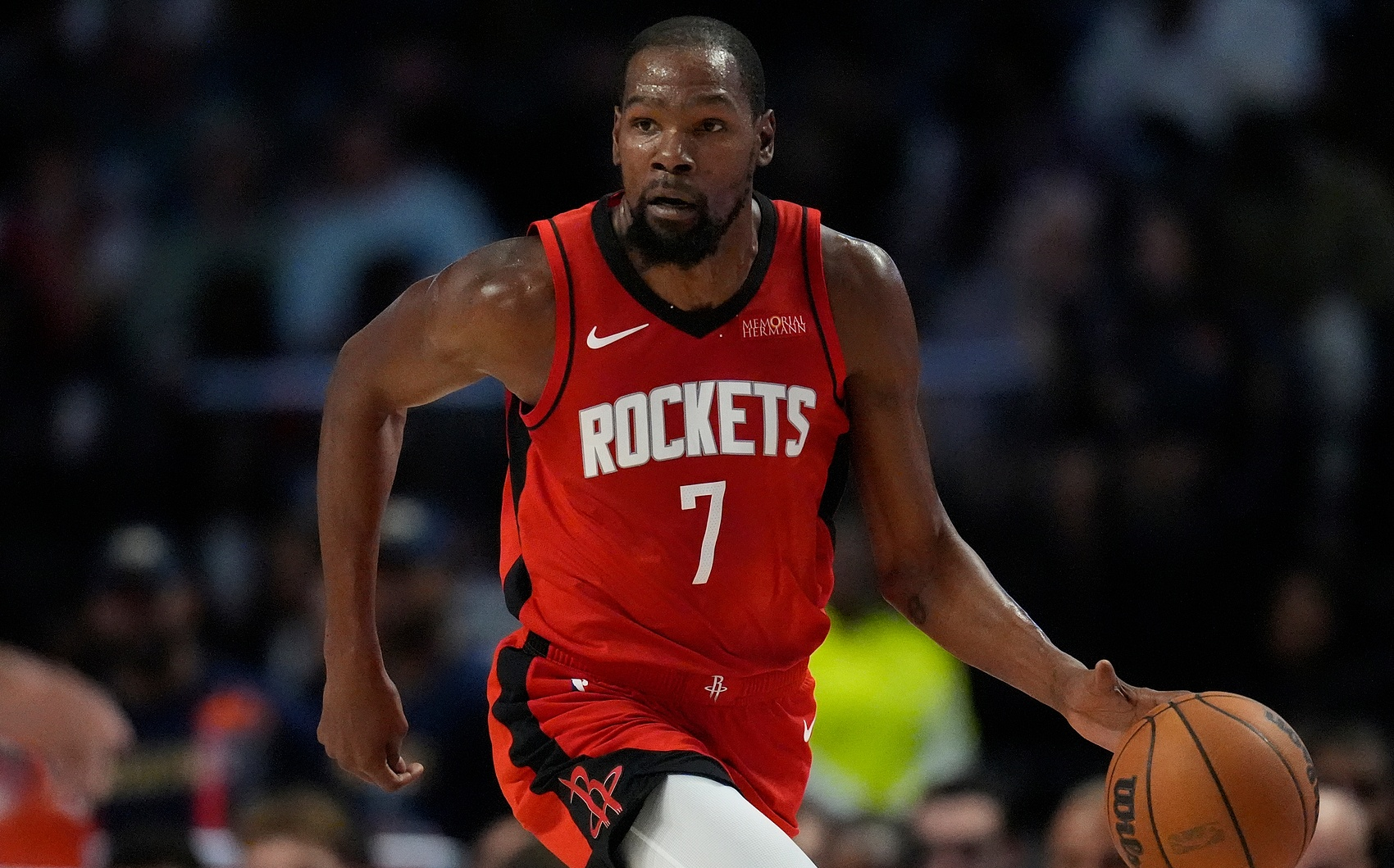 火箭险胜魔术，核心球员状态回暖()