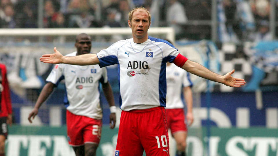 弗赖堡客场大胜，继续保持稳定发挥()