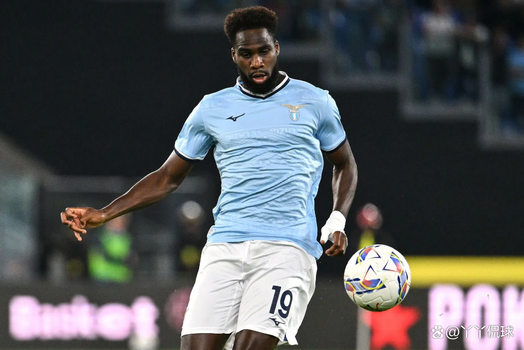 都灵在主场抢分，提升了球队排名()