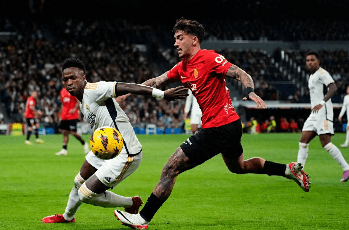 巴西后防铁卫出战斩获进球：全队庆祝气氛融洽()